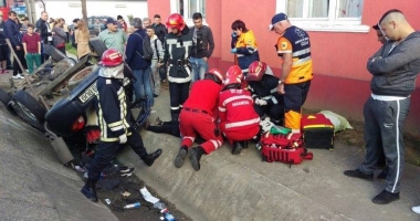 TRAGEDIE RUTIERĂ. CÂNTĂREAȚĂ IMPLICATĂ ÎNTR-UN GRAV ACCIDENT DE CIRCULAȚIE