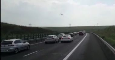 VIDEO / Accident grav pe Autostrada Soarelui. O autorulotă s-a răsturnat