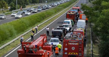 Stire din Actualitate : Microbuz românesc implicat într-un accident grav, soldat cu 5 morți, în Ungaria