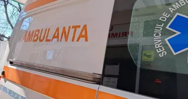 Stire din Eveniment : Accident cu trei autoturisme pe bulevardul Mamaia din Constanța
