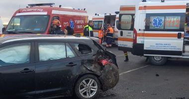 Accident rutier la Sibioara. 7 persoane implicate - 2