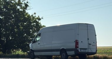 Un autoturism s-a răsturnat în această dimineață, între Ciocârlia de Sus și Ciocârlia de Jos - 2