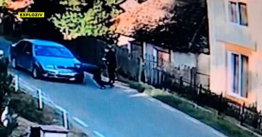 Stire din Eveniment : Accident înscenat de un bărbat. A făcut tot posibilul să fie călcat de maşina vecinului său