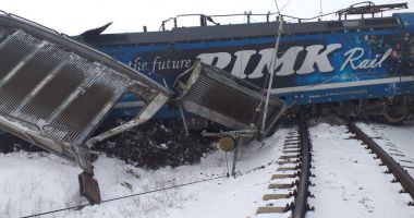 Tragedie pe calea ferată. Un om a murit după ce două trenuri de marfă s-au ciocnit - 3