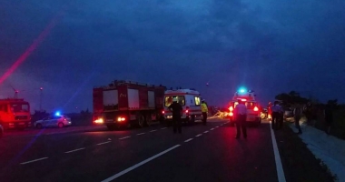 Stire din Eveniment : CARNAGIU ÎN CONSTANȚA / A MURIT ȘI A PATRA VICTIMĂ A ACCIDENTULUI DE LA MIHAI VITEAZU