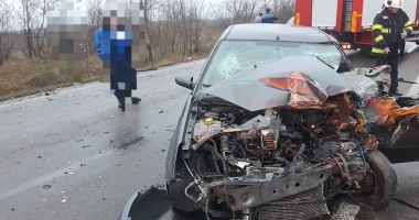 Un mort şi un rănit, în urma unui accident rutier produs pe DN 2A
