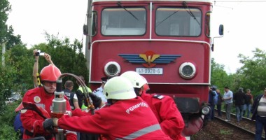 Stire din Eveniment : Persoană lovită de tren în zona Doraly