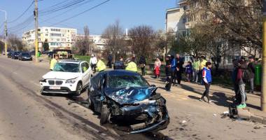 Accident grav în Poarta 6. Doi șoferi au ajuns la spital - 5