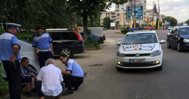 Accident cu victime în zona Dacia. Un turc a lovit trei mașini și apoi s-a răsturnat - 3