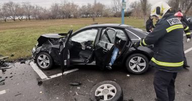 ACCIDENT în MAMAIA: trei mașini FĂCUTE PRAF și VICTIME PRINSE ÎNTRE FIARE! - 4