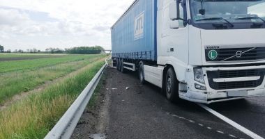 GALERIE FOTO / Accident pe Autostrada Soarelui. Traficul rutier se desfășoară dirijat - 4