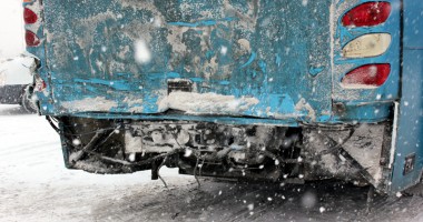 Accident rutier cu un microbuz în Lazu - 3