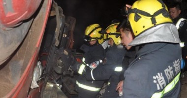 Stire din Actualitate : Accident rutier TERIBIL în CHINA