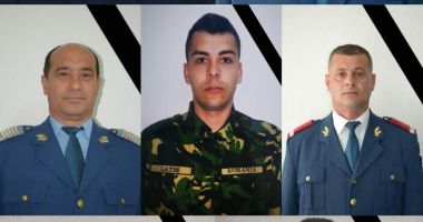 Stire din Eveniment : Ei sunt EROII căzuți la datorie în dubla catastrofă aviatică din Dobrogea! "Cinste și onoare memoriei lor!"