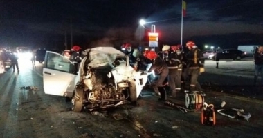 O mamă și copilul său, morți în accident rutier. IPOTEZĂ ULUITOARE!