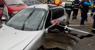 Grav accident rutier  pe bd. Aurel Vlaicu. 5 victime! - 3