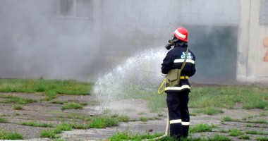 Ce facem în caz de accident chimic la "Petromidia"? - 6
