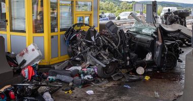 VIDEO ȘOCANT! Familia unui cunoscut antrenor, zbrobită de bolidul unui șofer drogat