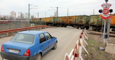 Stire din Economie : Accidentele rutiere la trecerile de nivel la calea ferată ne-au costat peste 42 milioane de euro