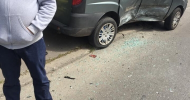 GALERIE FOTO. ACCIDENT RUTIER LA CONSTANȚA, PE STRADA ELIBERĂRII - 4