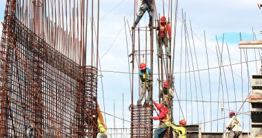 Stire din Social : Zeci de amenzi pentru angajatorii care activează în domeniul constucţiilor