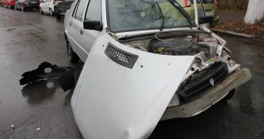 Autoturisme distruse într-un accident rutier, la Dacia (GALERIE FOTO) - 4