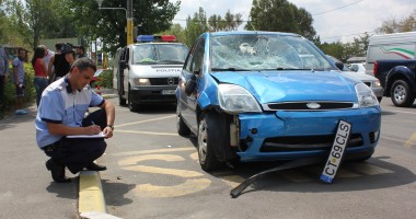 Bărbatul și femeia spulberați de o mașină în stațiunea Mamaia sunt părinții unei concurente Miss Plaja (GALERIE FOTO) - 4