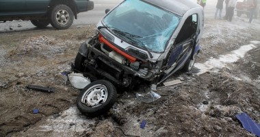 Stire din Eveniment : IMAGINI ÎN EXCLUSIVITATE / Striviți de un jeep al armatei americane