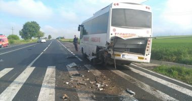 GALERIE FOTO / ACCIDENT RUTIER GRAV LA HÂRȘOVA! Un tânăr a DECEDAT - 3