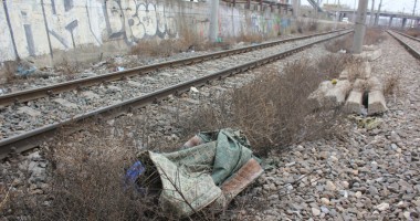 Stire din Eveniment : Bărbat ucis de tren, în Poarta 6