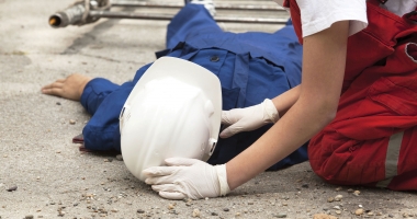Stire din Social : Accidente de muncă. Iată ce au pățit câțiva lucrători