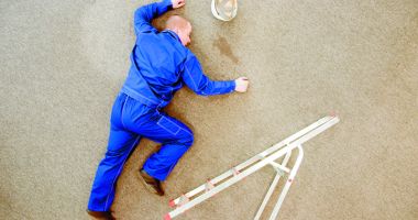 Stire din Social : Docher accidentat la locul de muncă