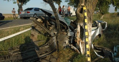 ATENȚIE, IMAGINI ȘOCANTE! CARNAGIU pe șoselele din Constanța. O puștoaică se pensa la volan - 8