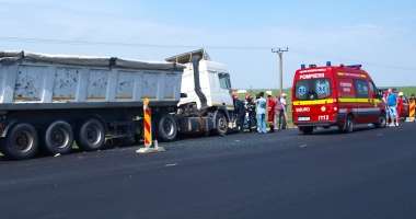 Accidente pe bandă rulantă la Constanța, soldate cu victime transportate la spital