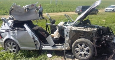 Elicopterul SMURD, în misiune. Accident rutier la Constanța, soldat cu cinci victime
