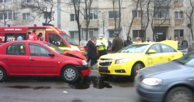 Accident rutier spectaculos, pe strada Soveja - 1