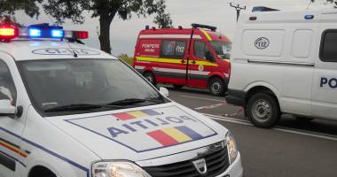 Stire din Eveniment : Accident rutier  pe strada Zorelelor. Mașină înfiptă în gard