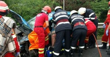 Stire din Eveniment : Accident grav pe DN1. Trei persoane, victime!
