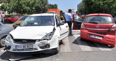 A provocat un accident rutier în timp ce căuta un… GPS!!! (GALERIE FOTO) - 2