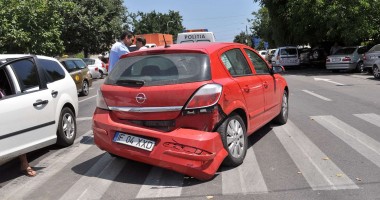 A provocat un accident rutier în timp ce căuta un… GPS! - 3