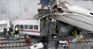 Galerie FOTO. Unsprezece persoane, puse sub acuzare în Spania în cazul accidentului feroviar din iulie 2013 - 6