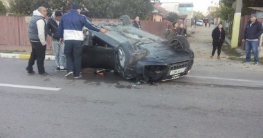 Audi făcut praf. Patru victime la spital - 3