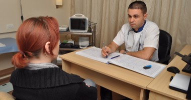 Stire din Sănătate : O inimă în suferință deschide calea unui accident vascular cerebral