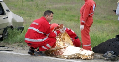 Stire din Eveniment : Accidente grave în Constanța, sub aburii alcoolului. Un bărbat a murit