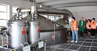 Stire din Economie : A V-a ediție a programului de responsabilitate socială "HEINEKEN pentru Comunități"