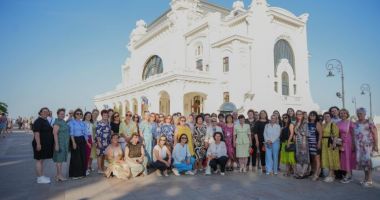 Stire din Politică-Administrație : Trei zile de dezbateri despre rolul femeilor în administrația publică locală, sub cupola ACoR