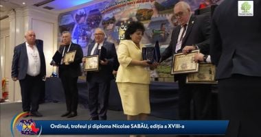 Primari ai comunelor constănțene, premiați la Adunarea ACoR - 3