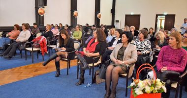 Întâlnire județeană în cadrul proiectului „Forța de muncă din serviciile sociale care sprijină extinderea pachetului minim de servicii pentru copii” - 2