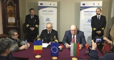 Stire din Economie : Acord româno - bulgar privind inspecțiile la nave, pe sectorul comun al Dunării