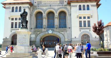 Stire din Cultură-Educație : "Noua Acropolă" Constanța, despre Reevaluarea Epocii Tehnologice
